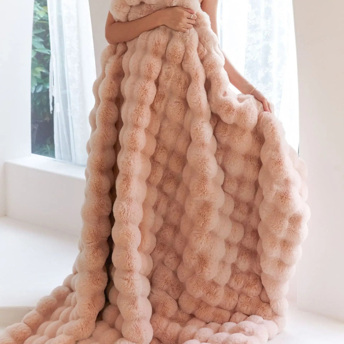 Fleece Throw Blanket for Sofa and Bed