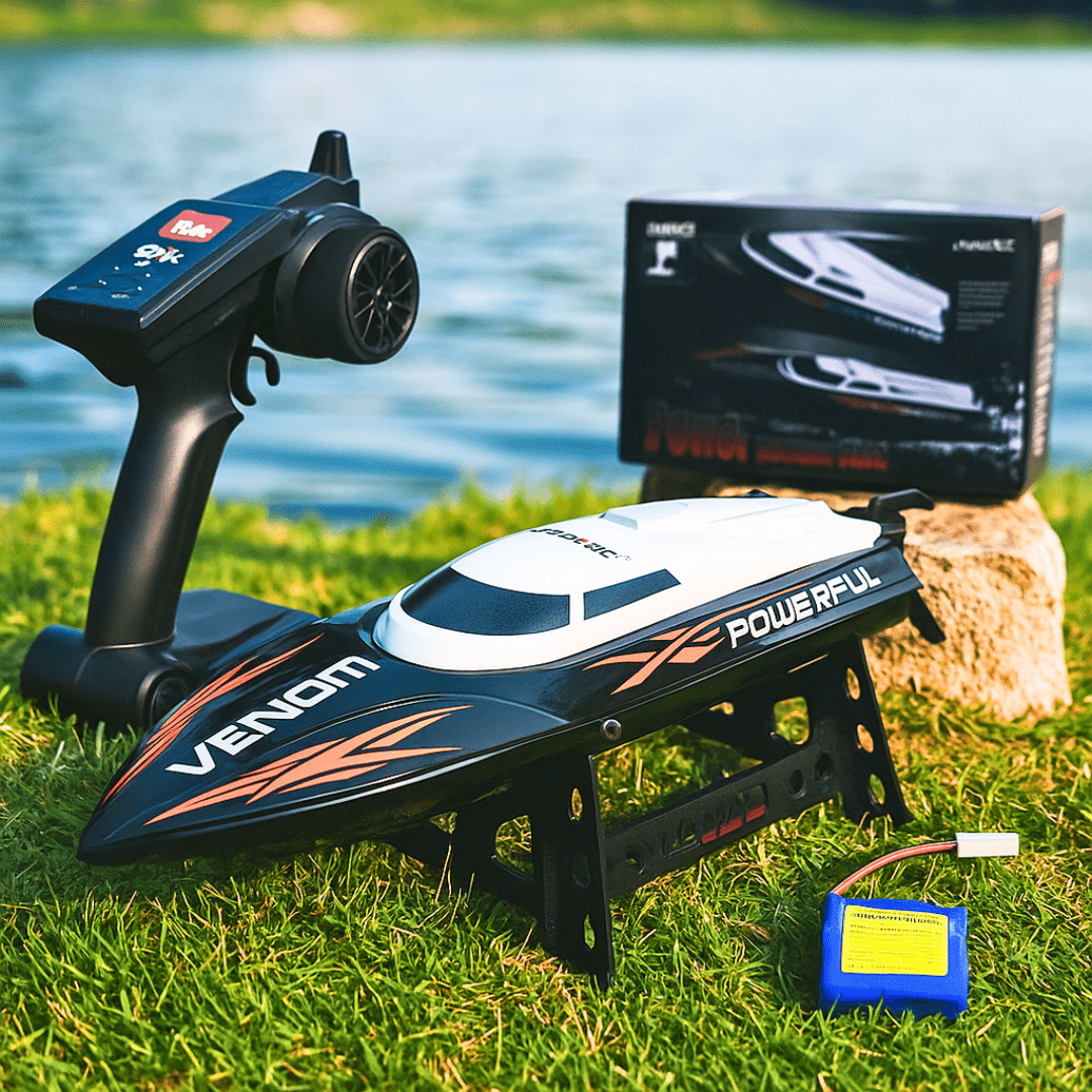 Remote Control Toy Boat for Fast Pond Racing