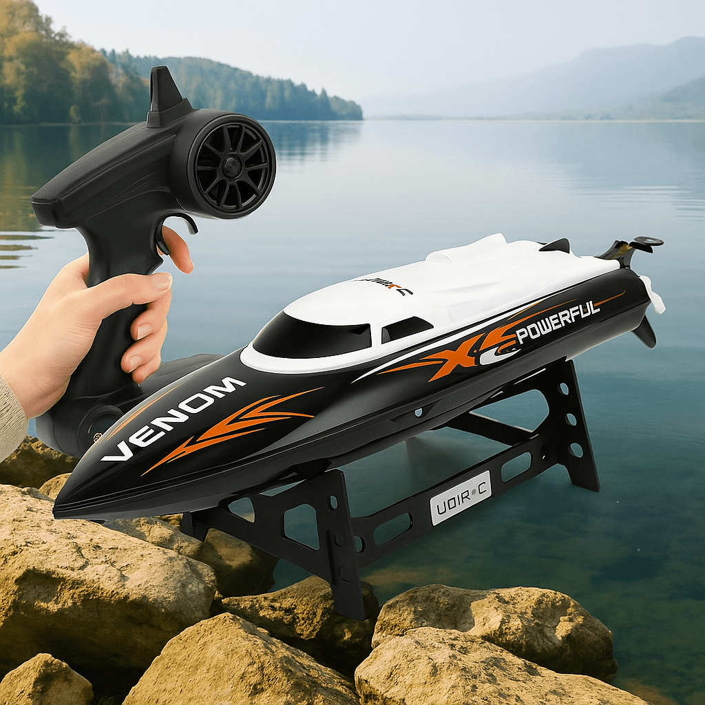 Remote Control Toy Boat for Fast Pond Racing