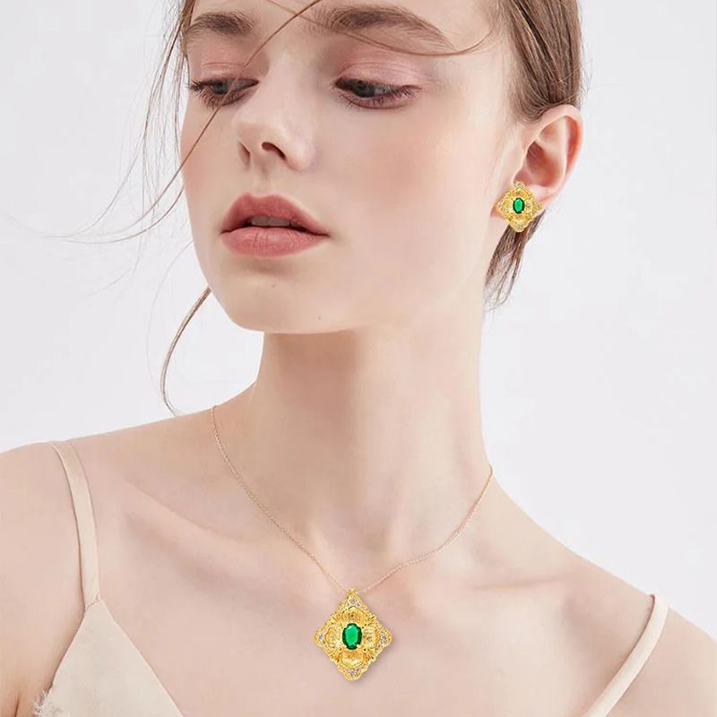 Italian Crafted Vintage Emerald Jewellery Set