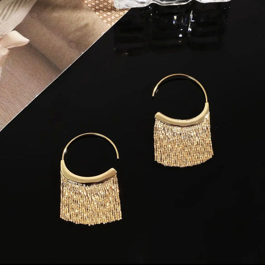 Scalloped Tassel Earrings