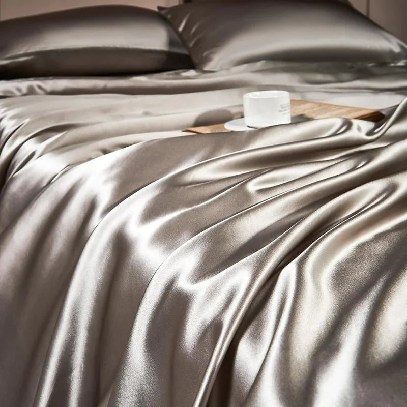 25 Momme Luxury Pure Mulberry Silk Bedding Set med 4 sängkläder