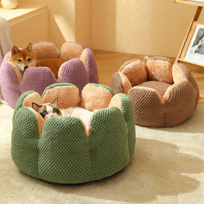 Pet Bed Plush Flower Design for Cats Dogs