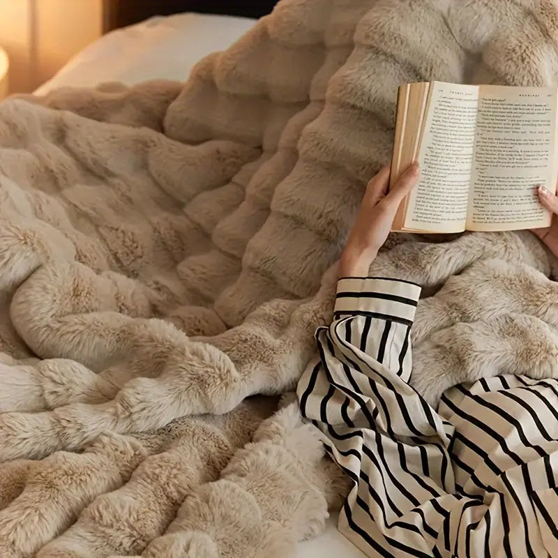Faux Fur Throw Blanket Soft Luxury Design