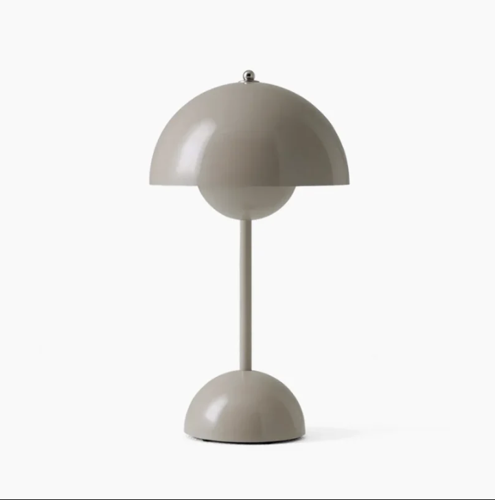 Table Lamp with Modern Touch Control Design
