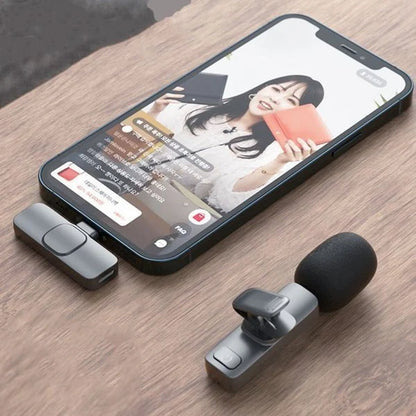 Wireless Lavalier Microphone - 20m Range, Compatible with Many Devices