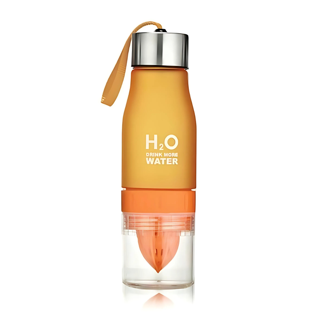 Water Bottle with Fruit Infuser and Juicer