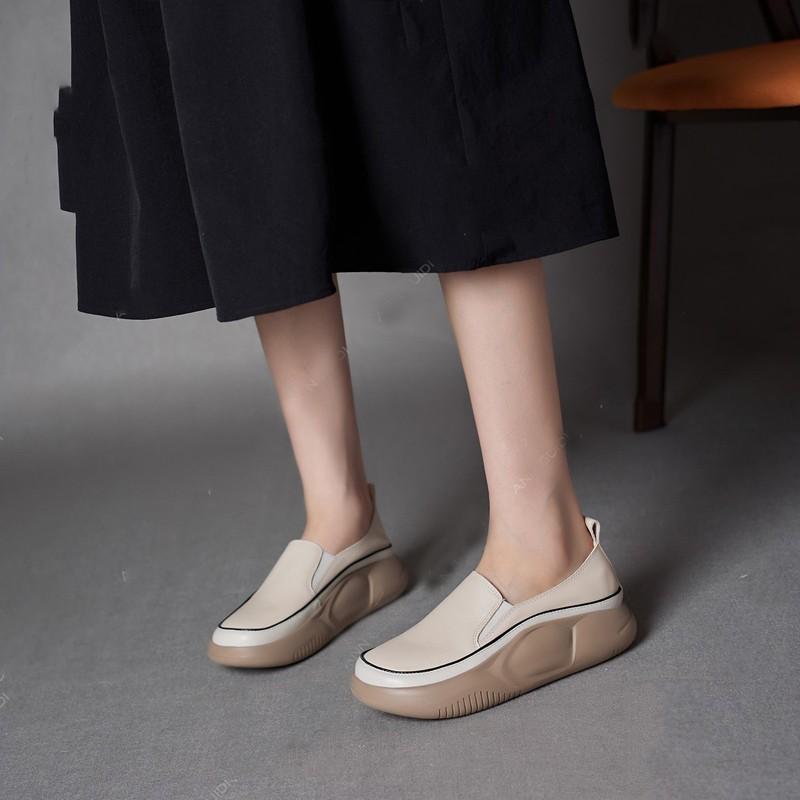 Bekväma ortopediska slip-on flats för kvinnor - Stil och komfort i ett!