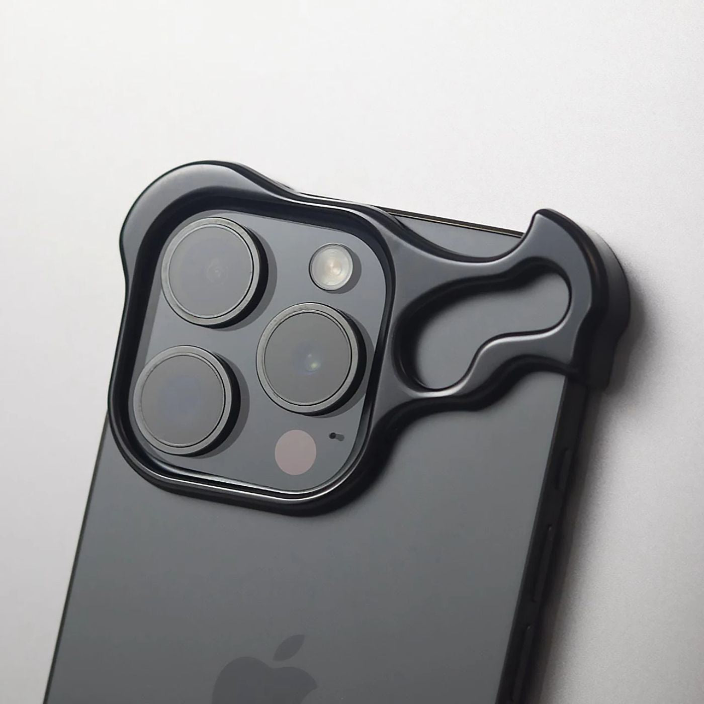 Mobile Phone Case with Slim Minimalist Design
